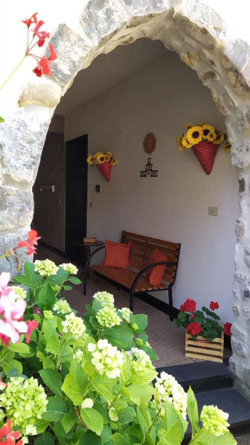 CarascoLa Casa Dell'Arco公寓 外观 照片